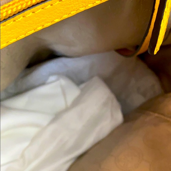 Michael Kors backpack - Picture 2 of 4